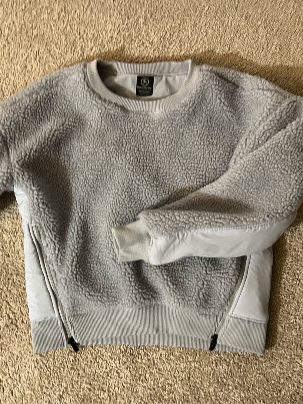 Women’s Cozy Sherpa Pullover Sweater - Light Gray NWOT Medium